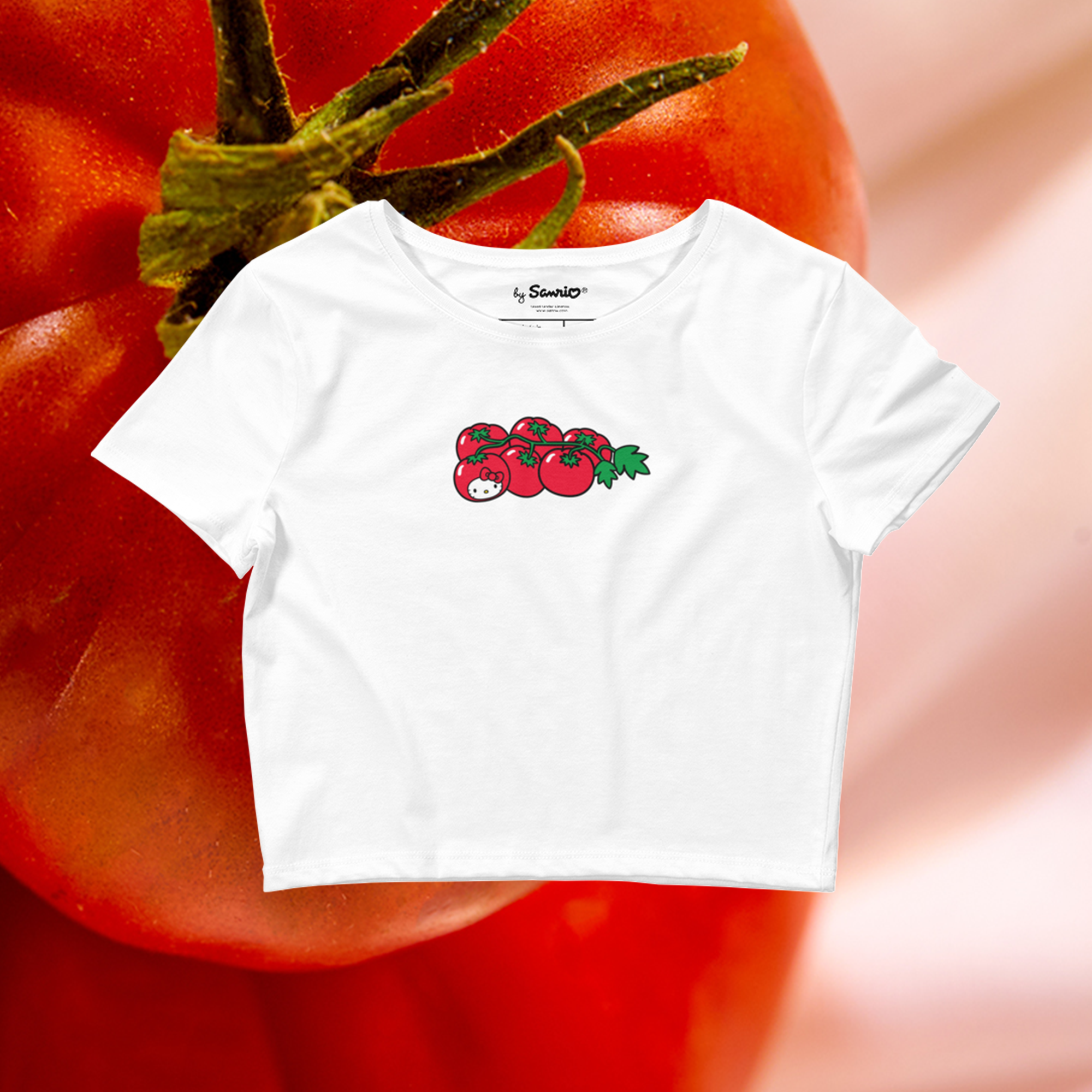 Hello Kitty Tomato Cropped Tee With Mastercard