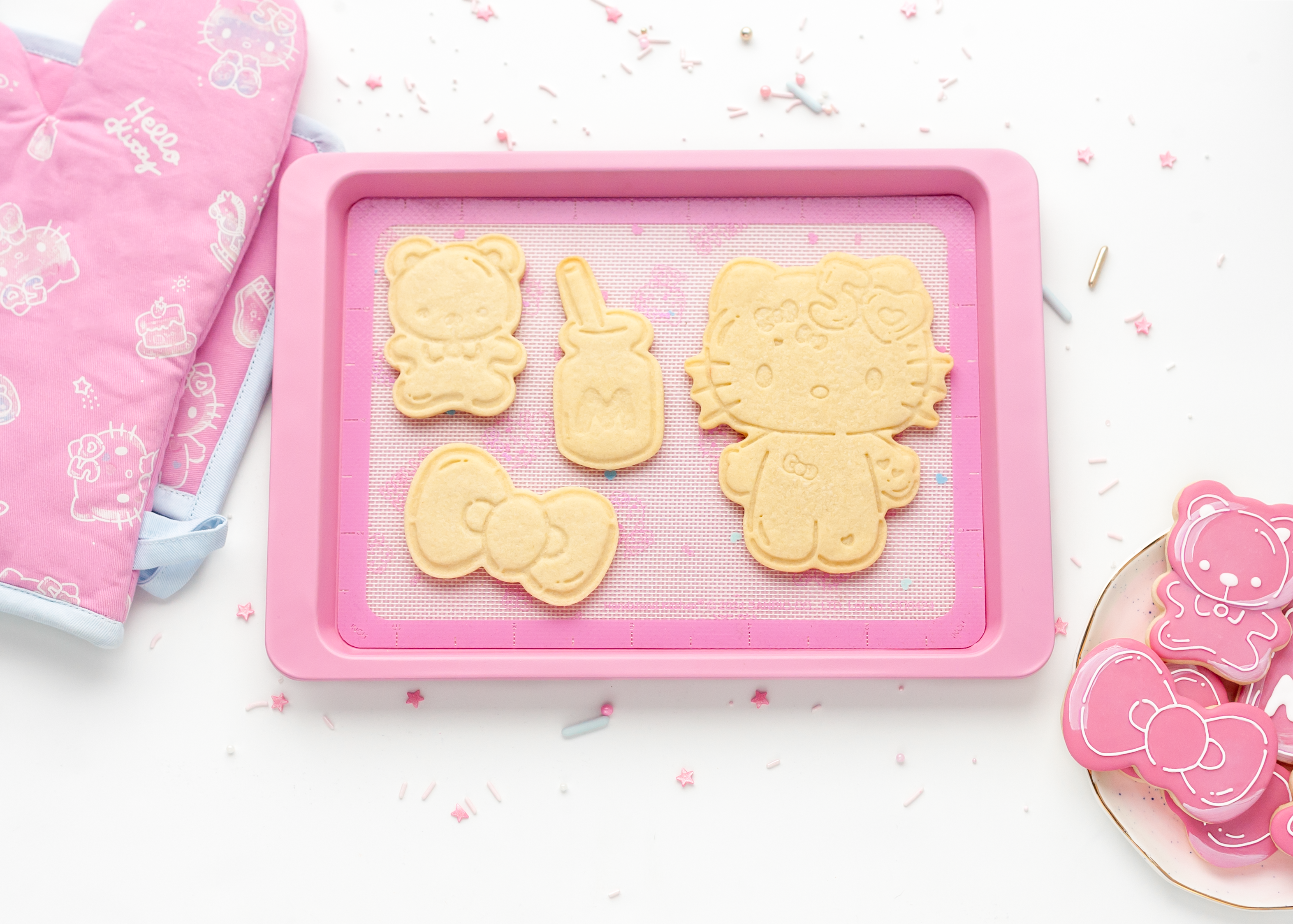 Hello Kitty 50th Anniversary Cookie Stamp and Frosting Set Cheap Pice Outlet