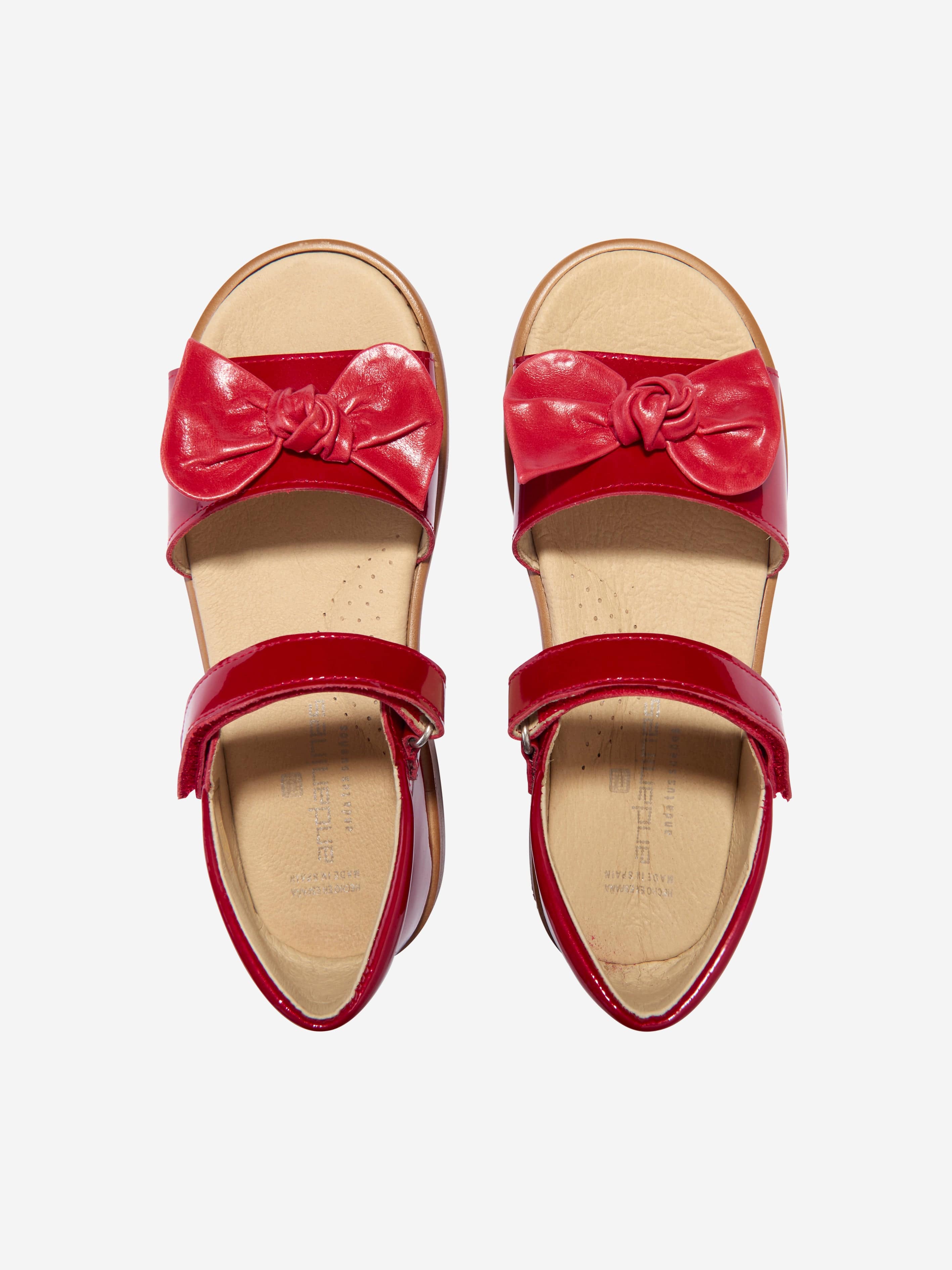 Andanines Girls Patent Leather Strap Sandals With Bow in Red Outlet Cheap Online