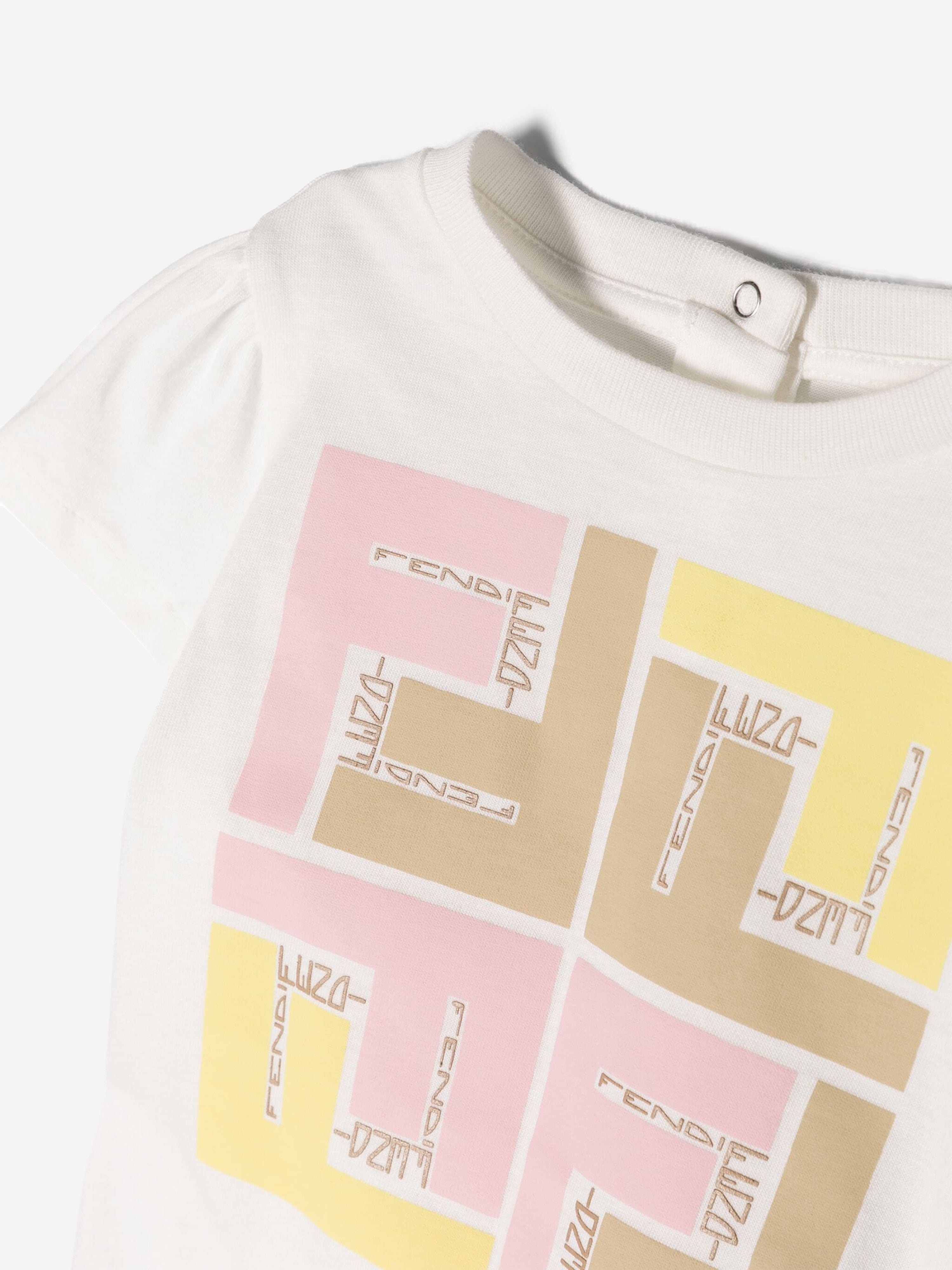 Fendi Baby Girls Logo T-Shirt in White Buy Cheap Classic