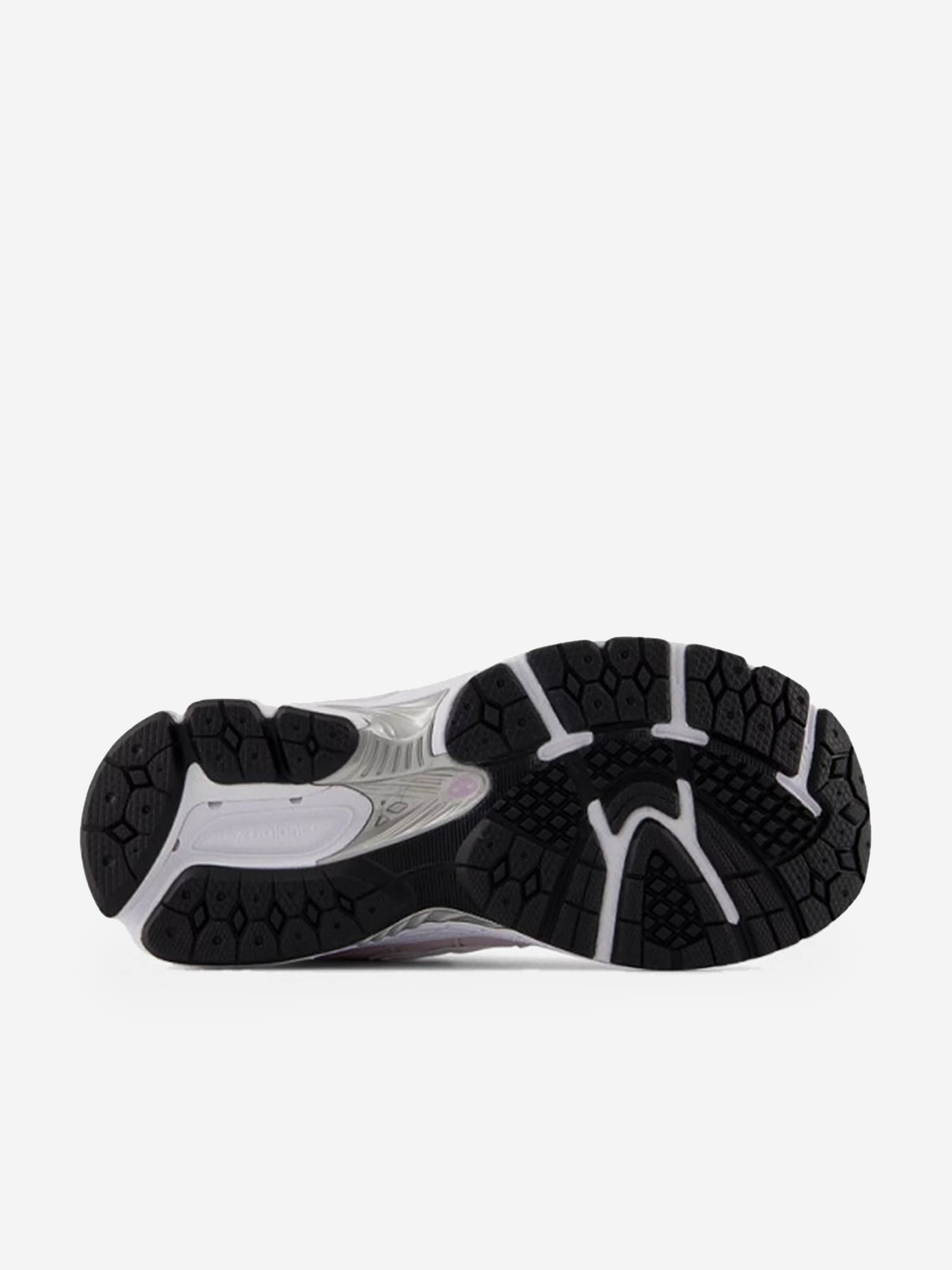 New Balance Girls 2002 Trainers in Pink Pictures Cheap Online