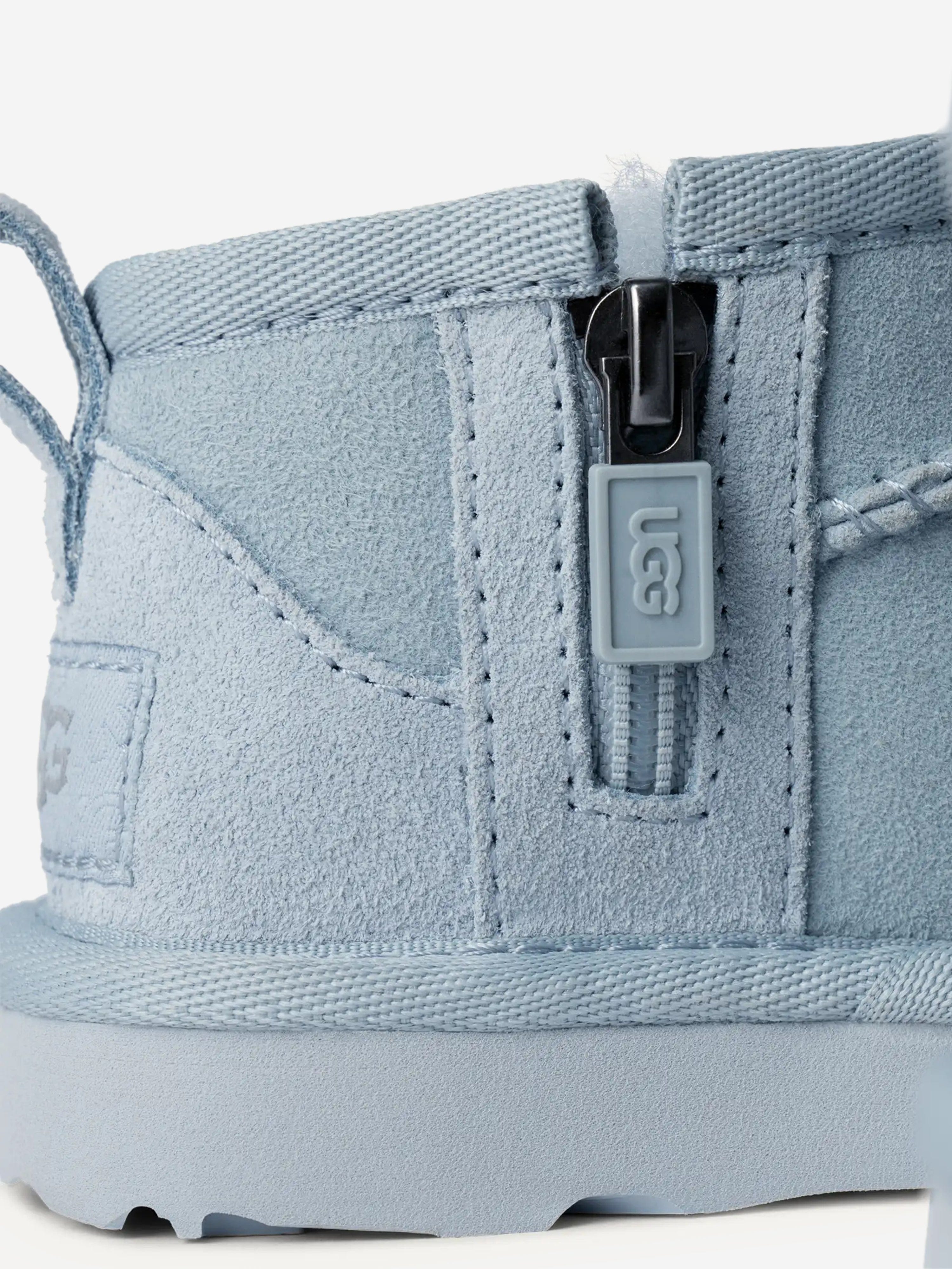 Kids Classic Ultra Mini Boots in Blue Sale Footlocker Finishline