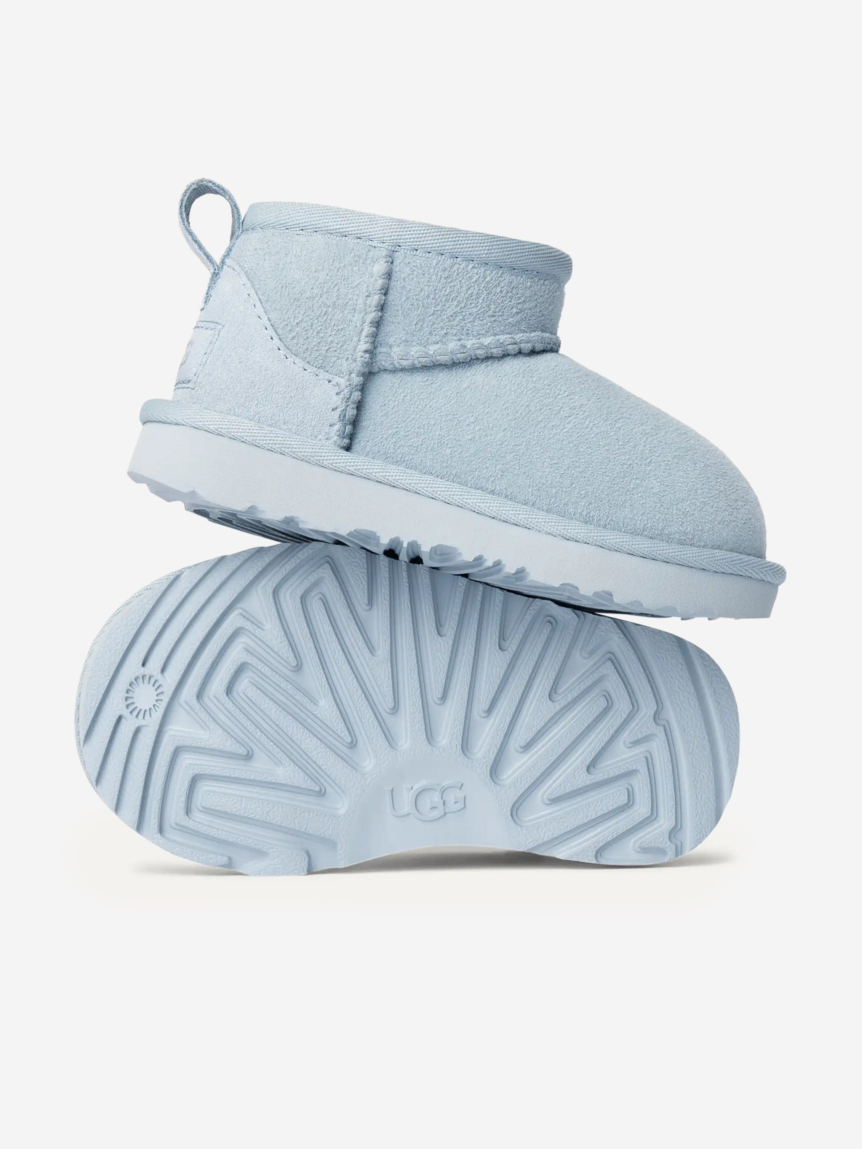 Kids Classic Ultra Mini Boots in Blue Sale Footlocker Finishline