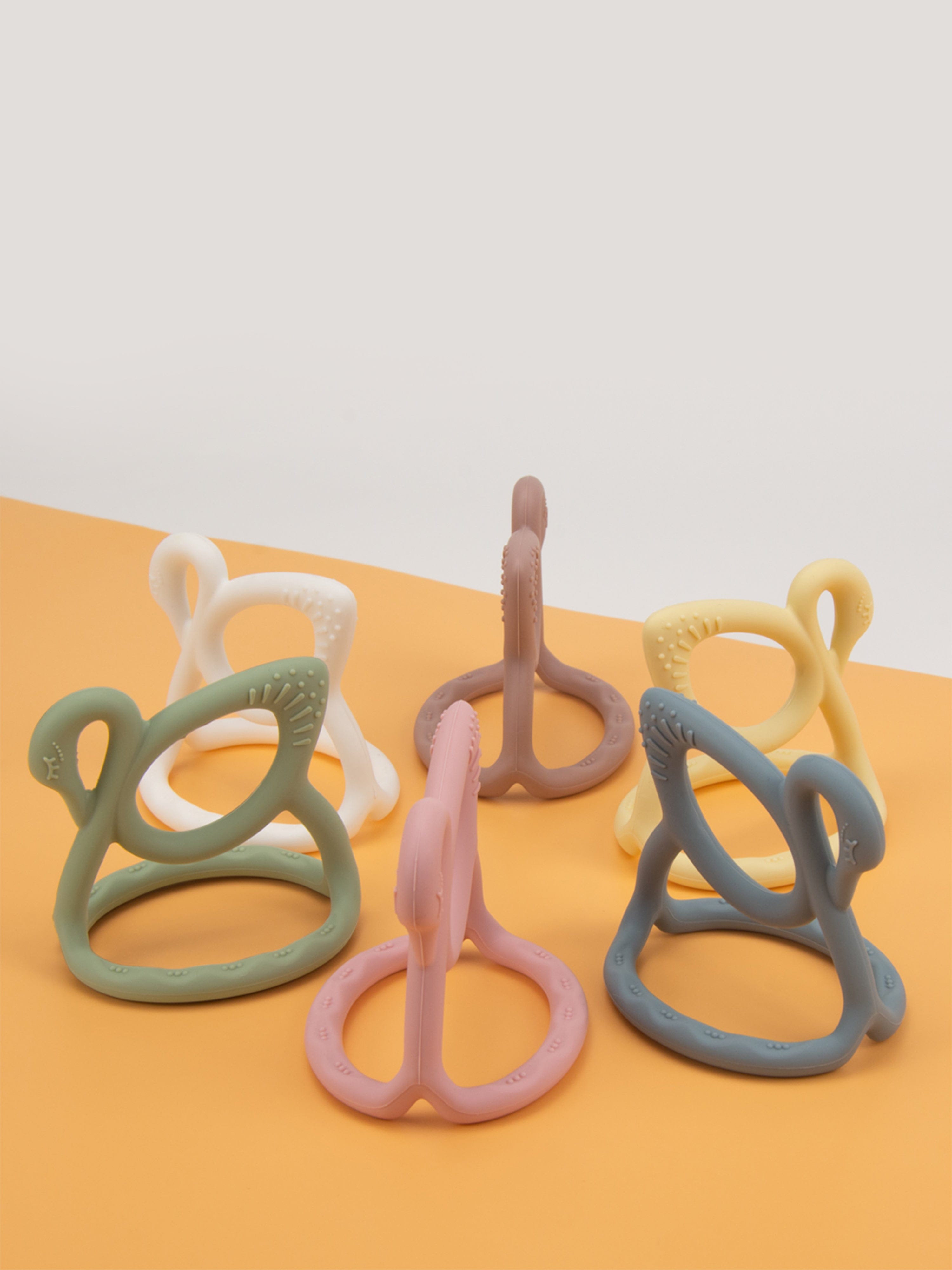 Bloom Bambini Baby Swan Teether in Pink Outlet Purchase