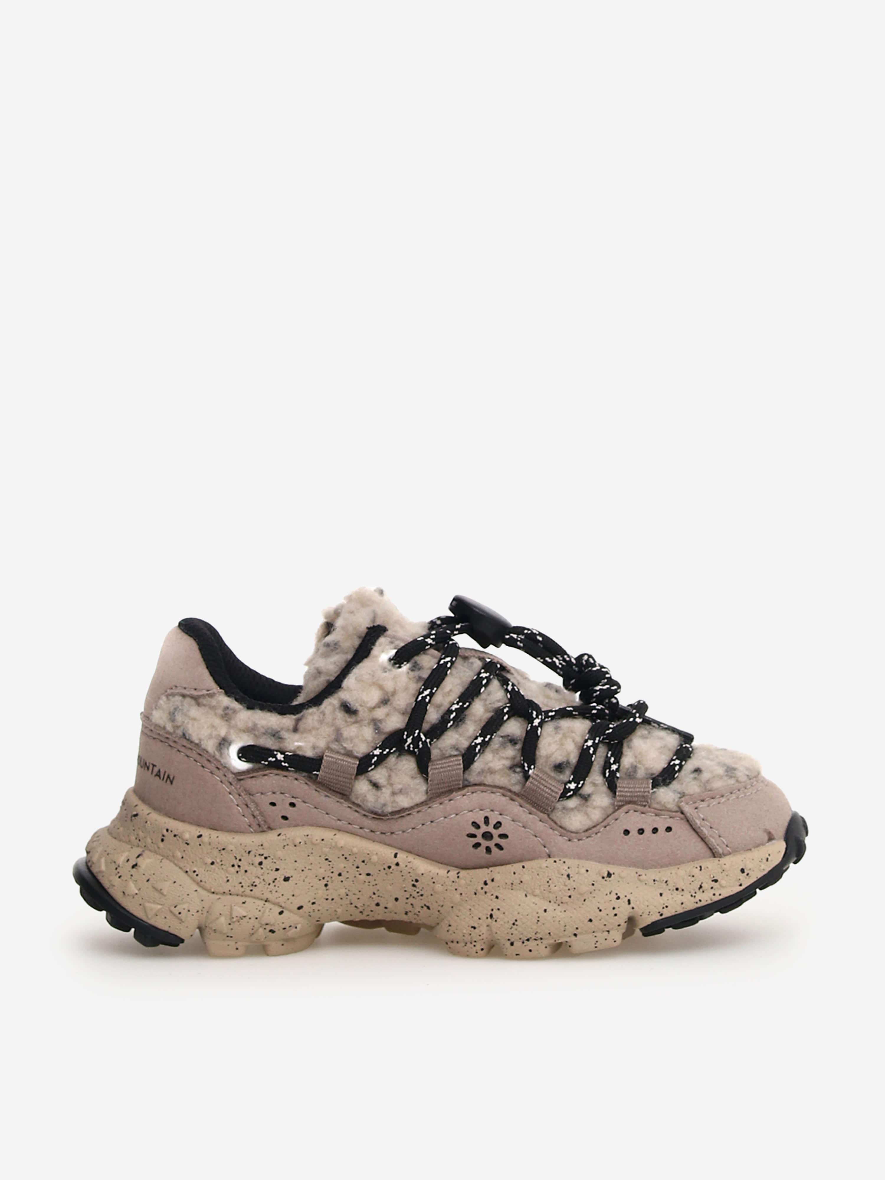 Flower Mountain Kids Raikiri Trainers in Beige Tumblr Sale Online