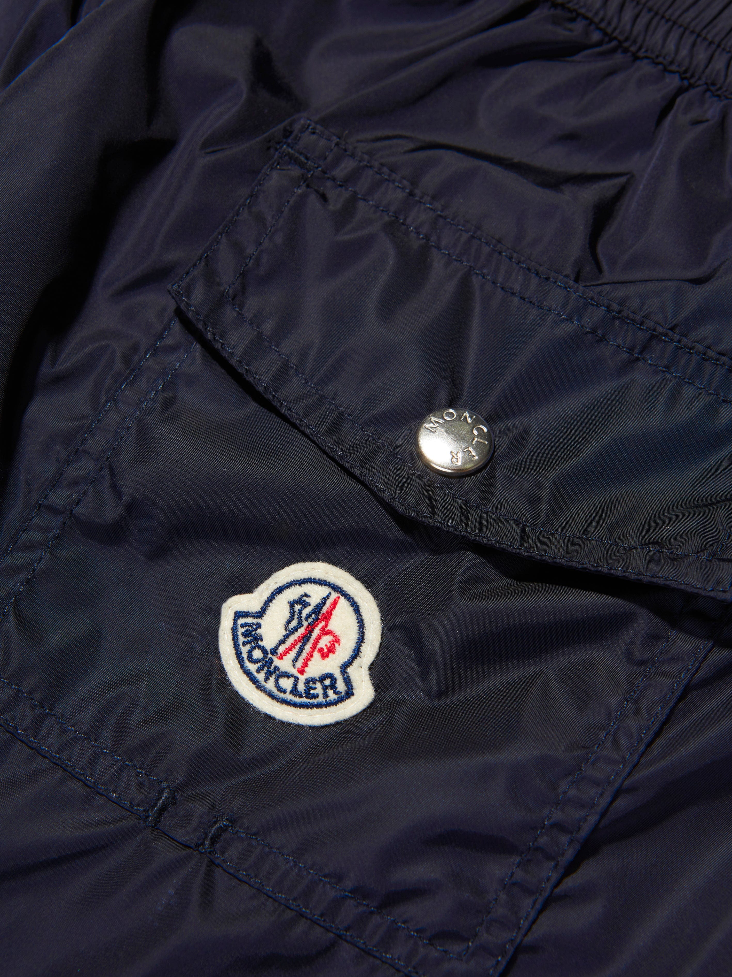 Moncler Enfant Boys Logo Swim Shorts in Navy Perfect Cheap Pice