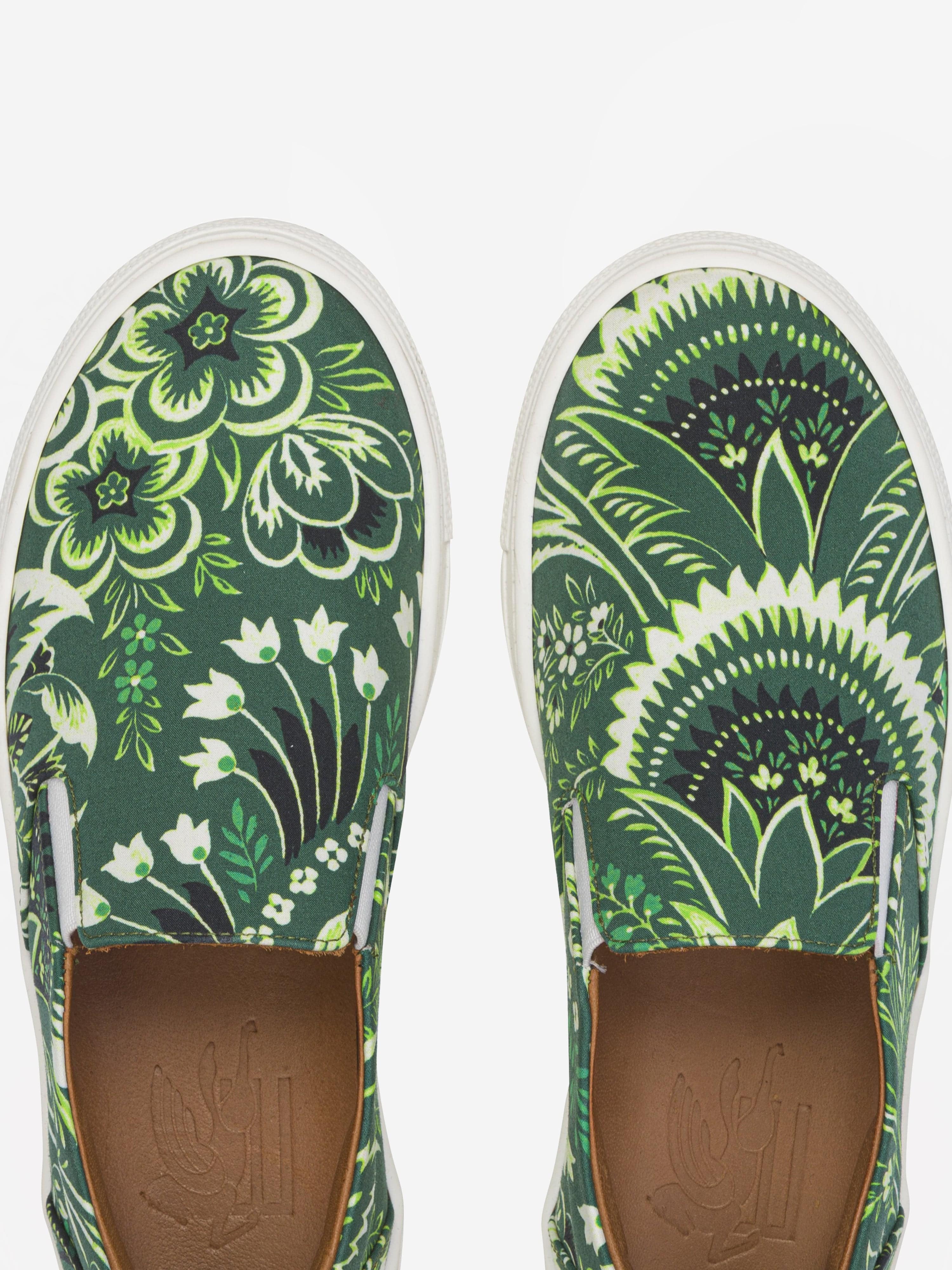 Etro Boys Floral Paisley Trainers in Green Sale Professional
