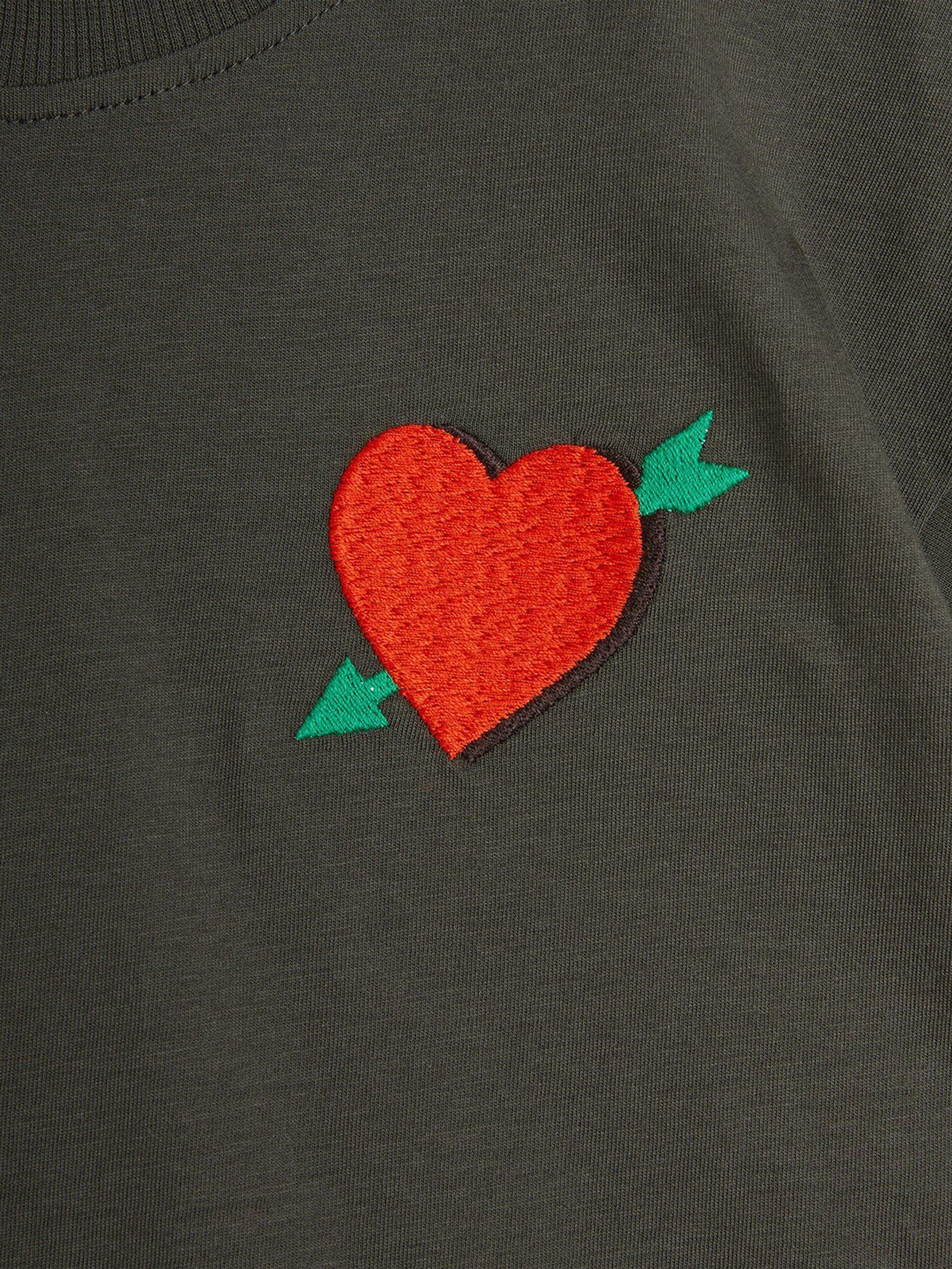 Girls Arrowed Heart Embroidered T-Shirt in Black Clearance 2025