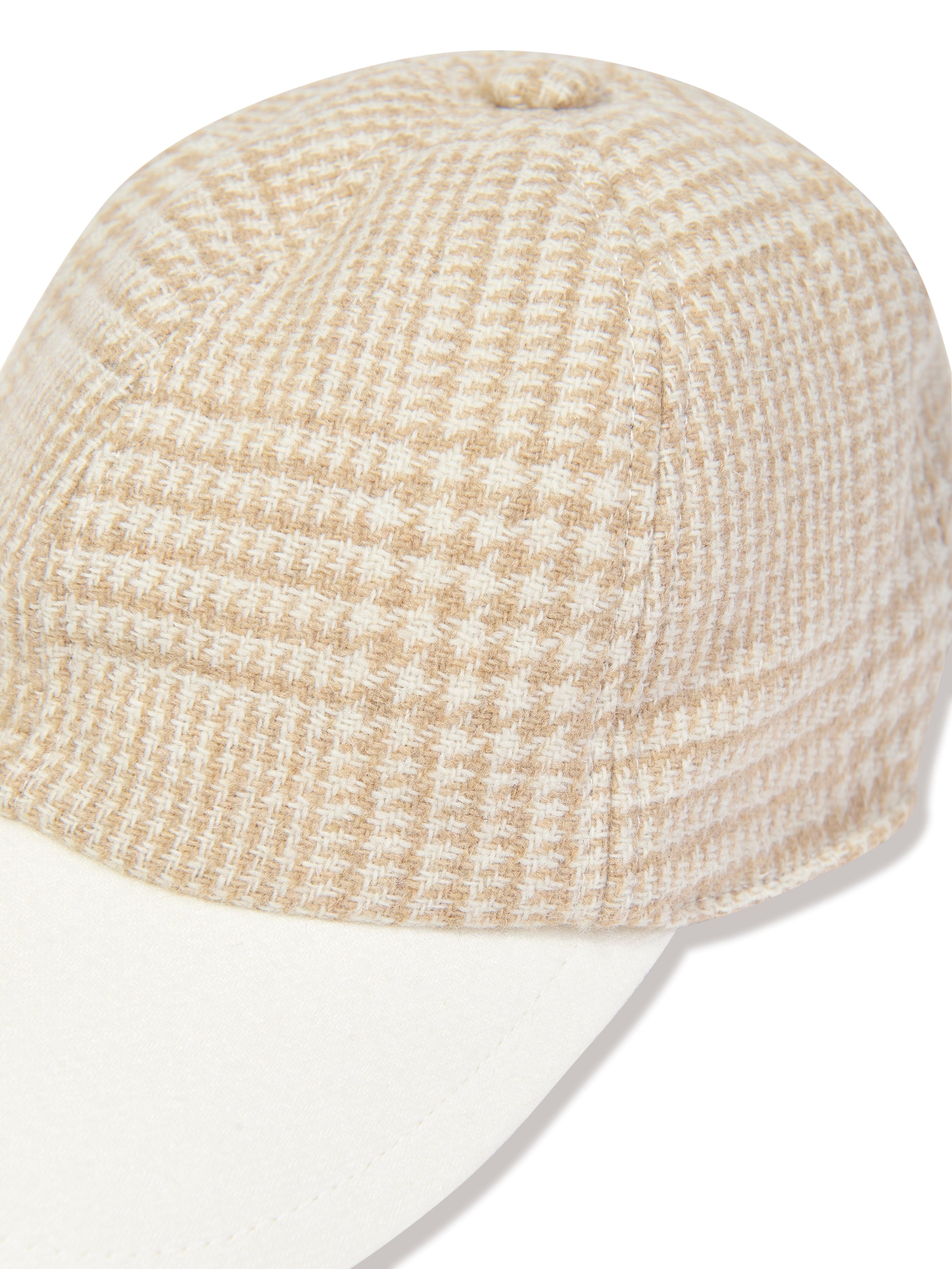 Eleventy Boys Wool Cap in Beige Collections For Sale