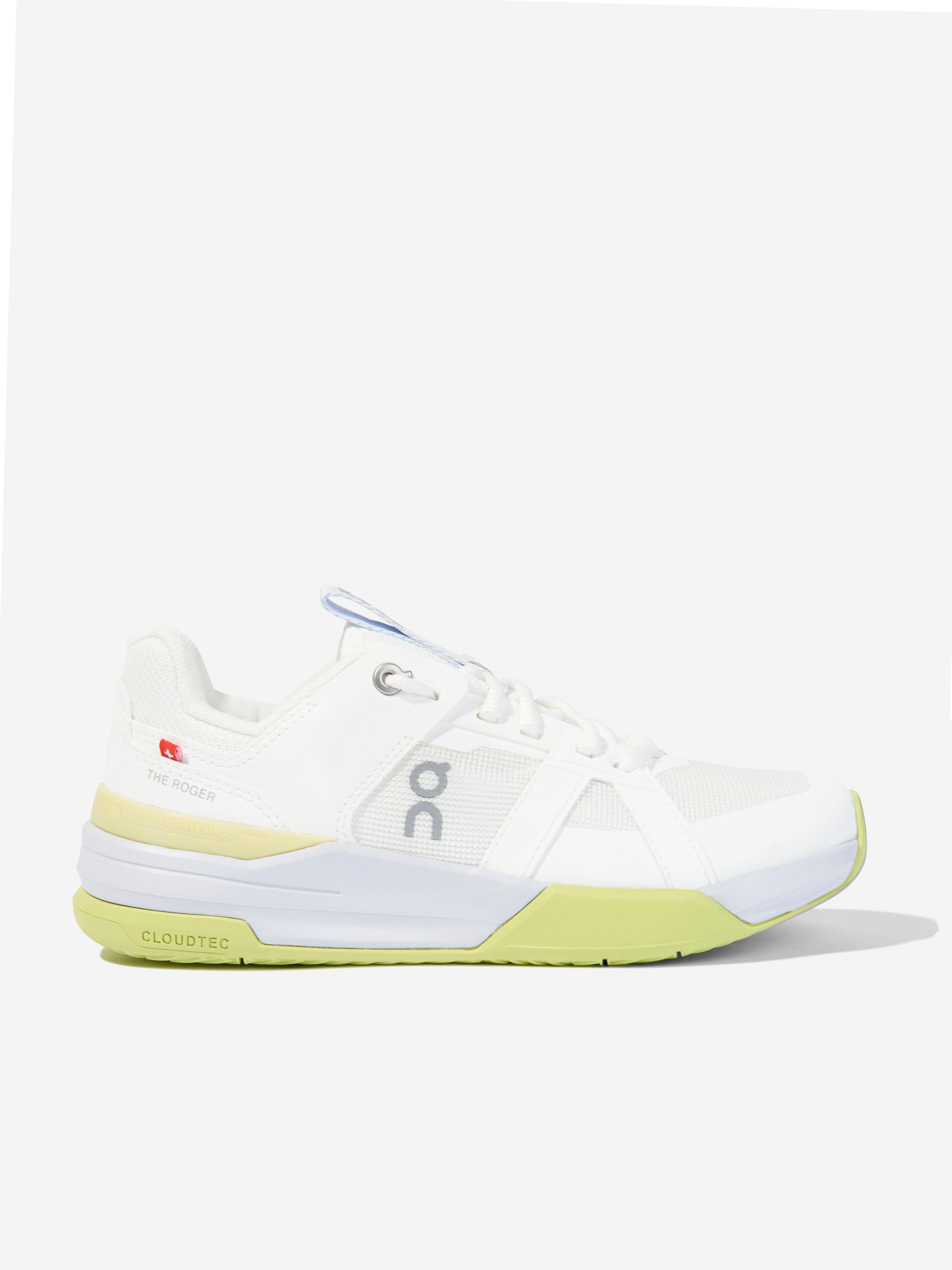 On Running Kids The Roger CH Pro Youth Trainers in White Sale Wide Range Of