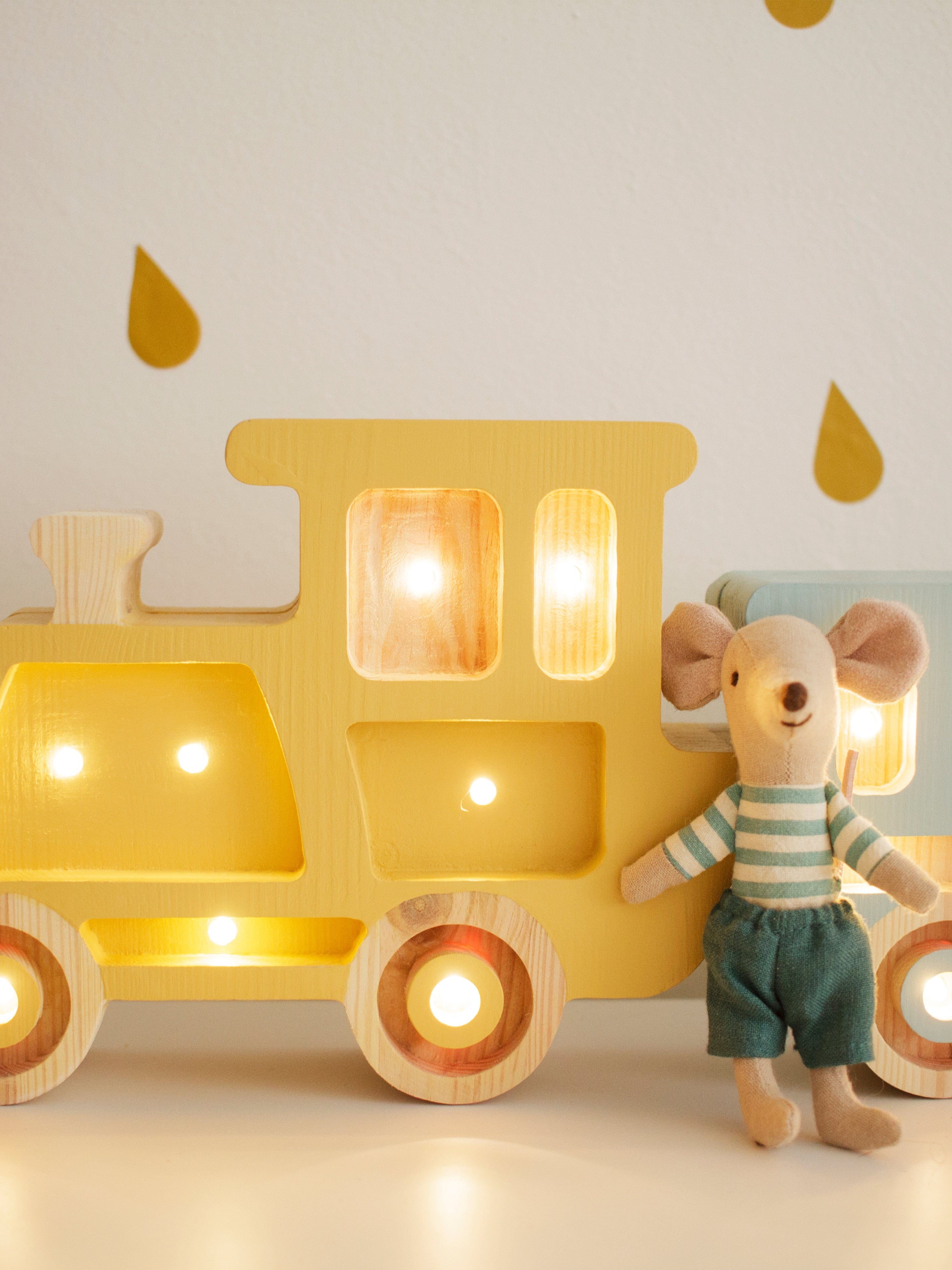 Little Lights Train Lamp in Yellow (16x56x5.5 cm) Fashionable