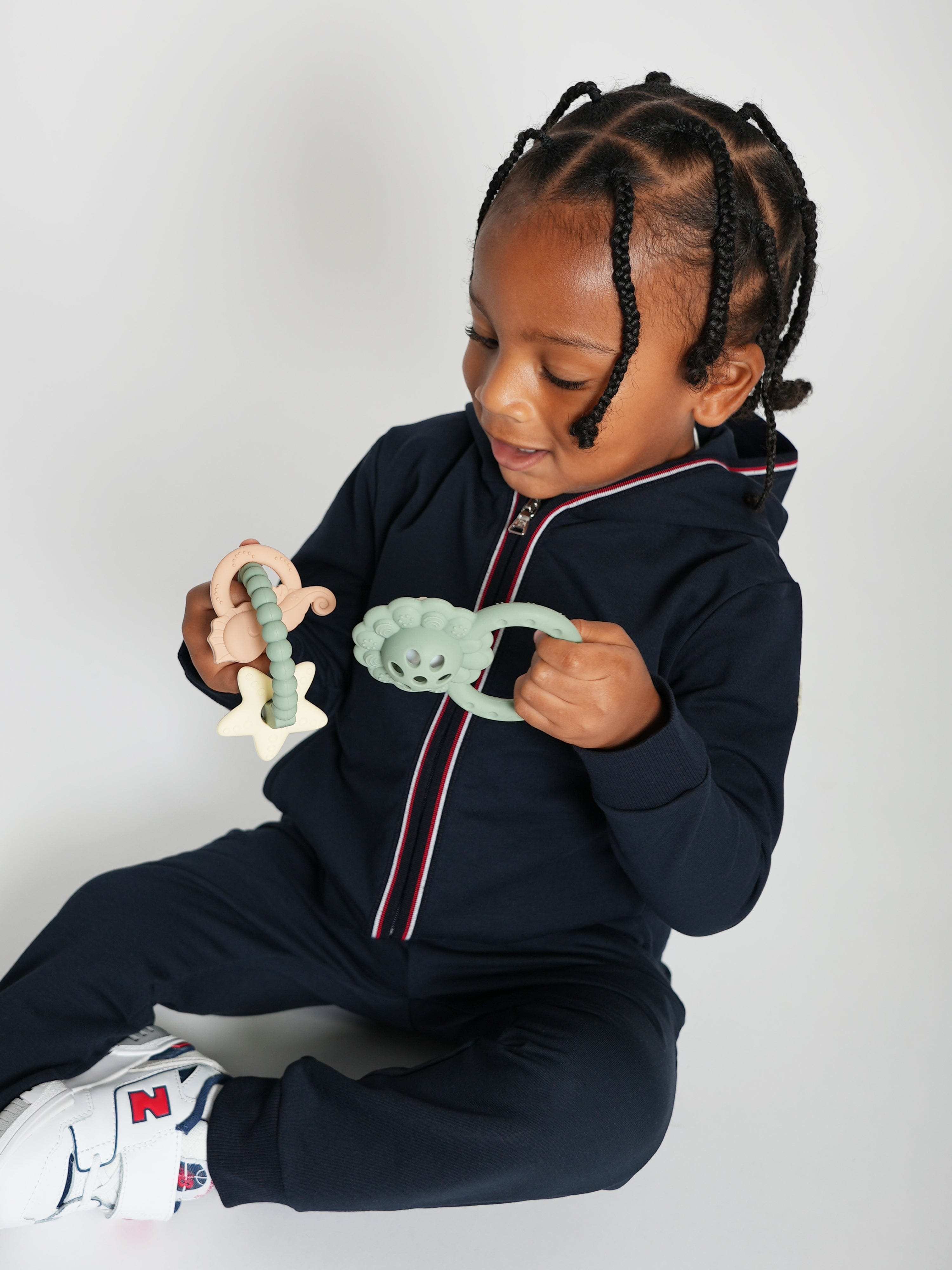 Bloom Bambini Baby Seahorse and Starfish Teether in Brown Enjoy Online