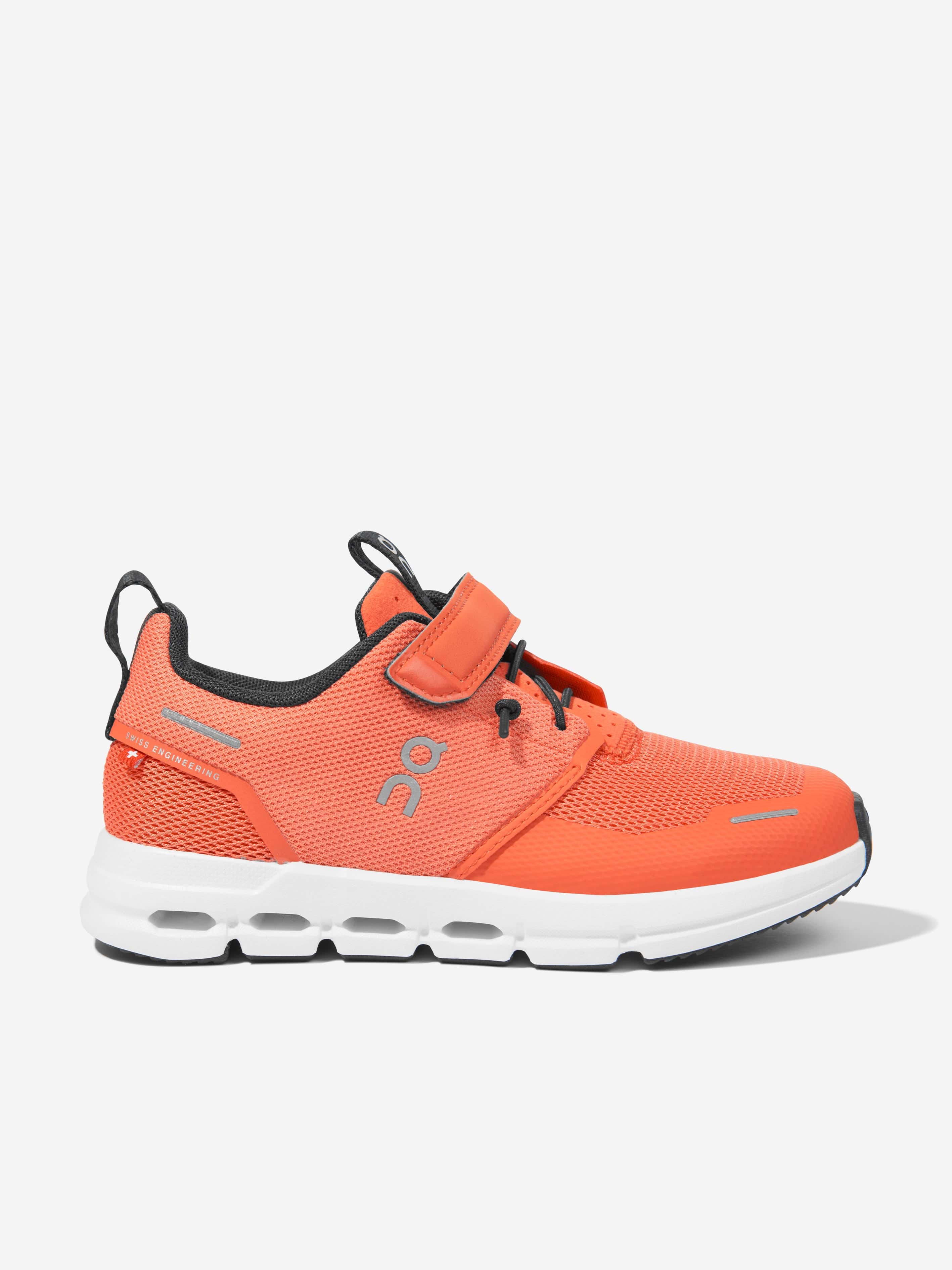 On Running Kids Cloud Play Trainers in Orange Low Cost For Sale