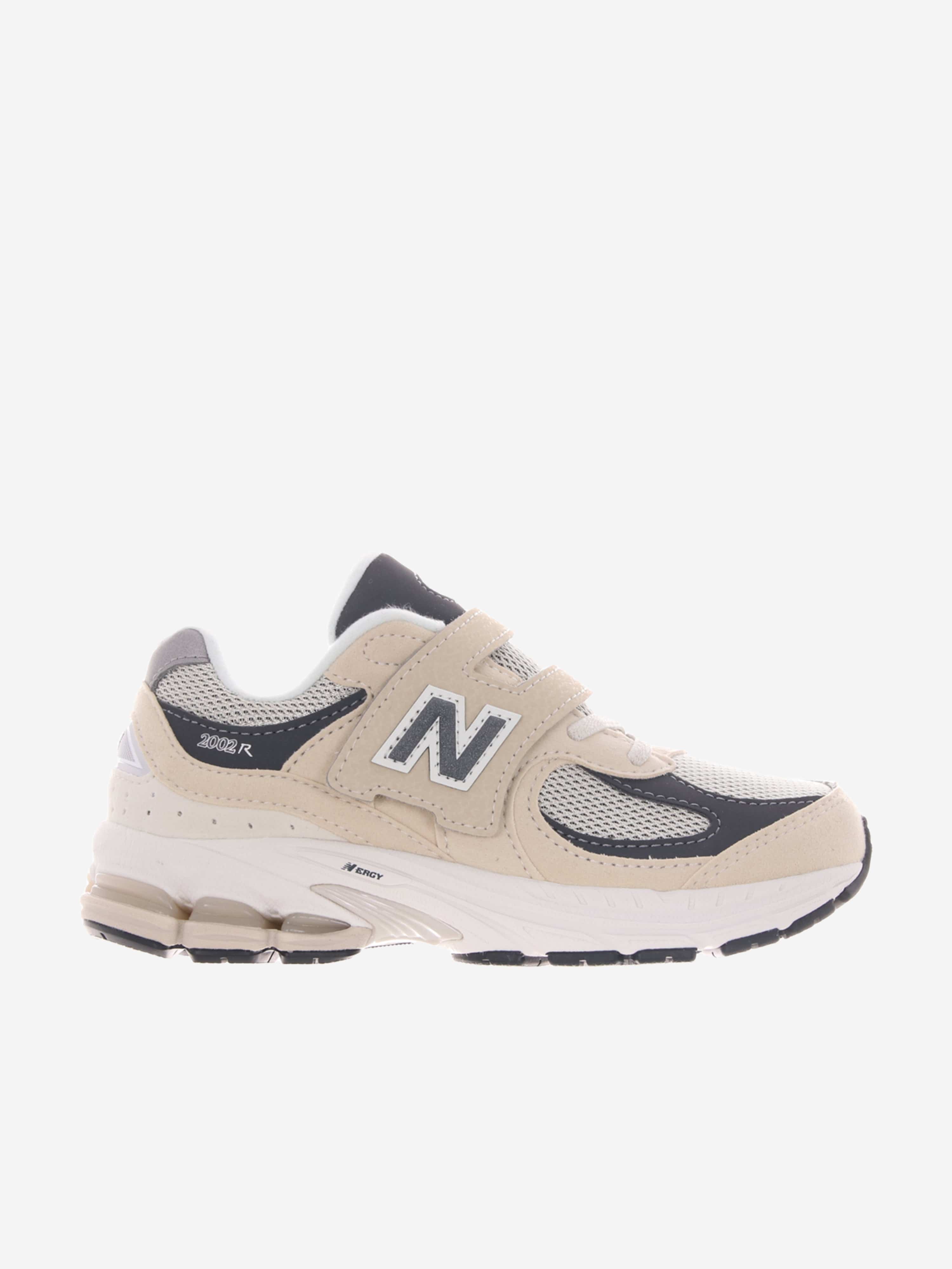New Balance Boys 2002 Trainers in Beige For Cheap Sale Online