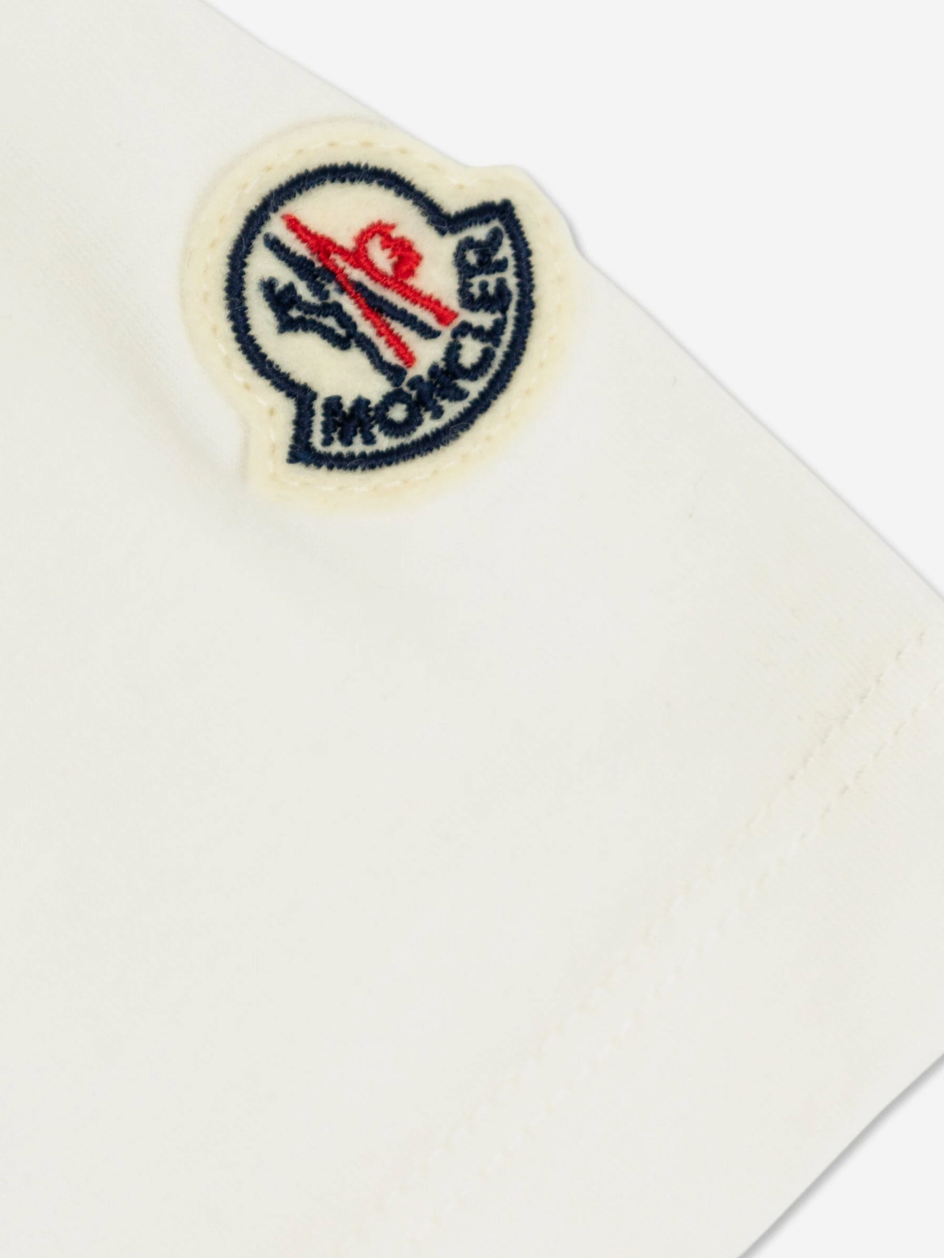 Moncler Enfant Boys Logo T-Shirt in White Deals Online